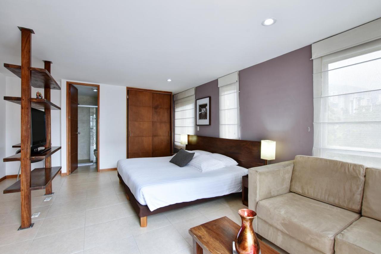 Cyan Suites Poblado By Mde Bnb 메딜린 외부 사진