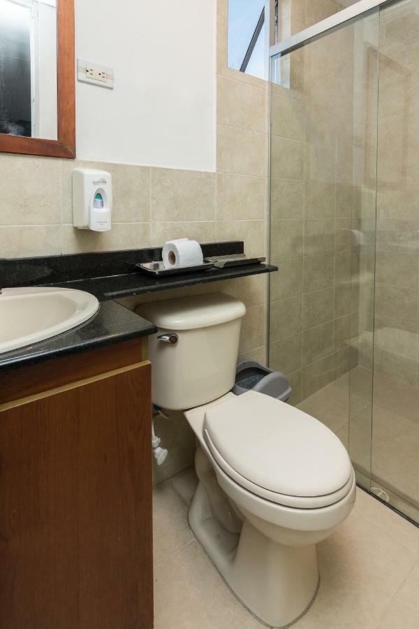 Cyan Suites Poblado By Mde Bnb 메딜린 외부 사진